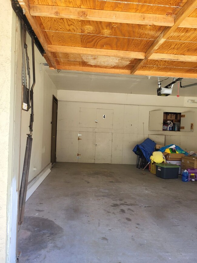 Building Photo - 8838 Mission Vega Ct