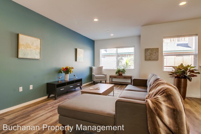 Building Photo - 2902-2912 Jarvis St