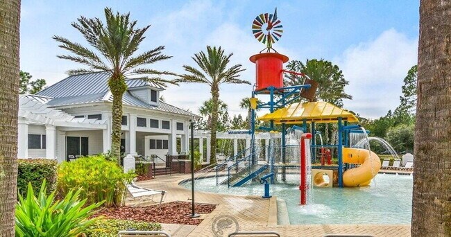 Building Photo - For Rent!!!!!  Spacious Living & Resort-Style Fun in Hamilton Glen!