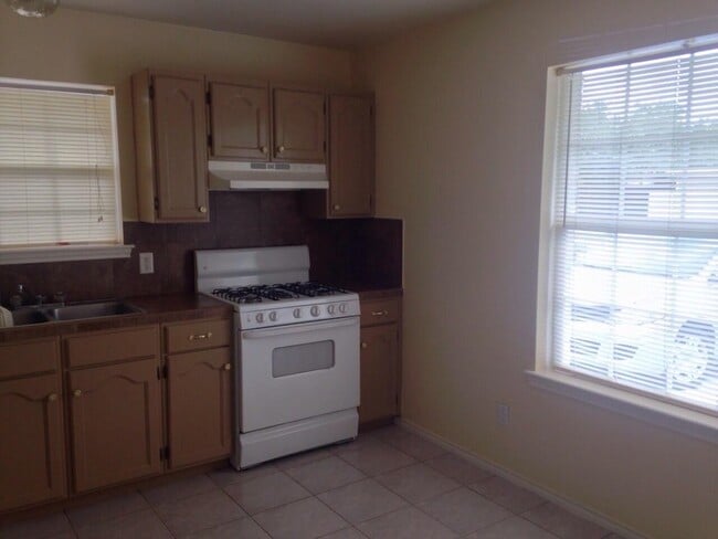 Building Photo - 416 Prescott Loop