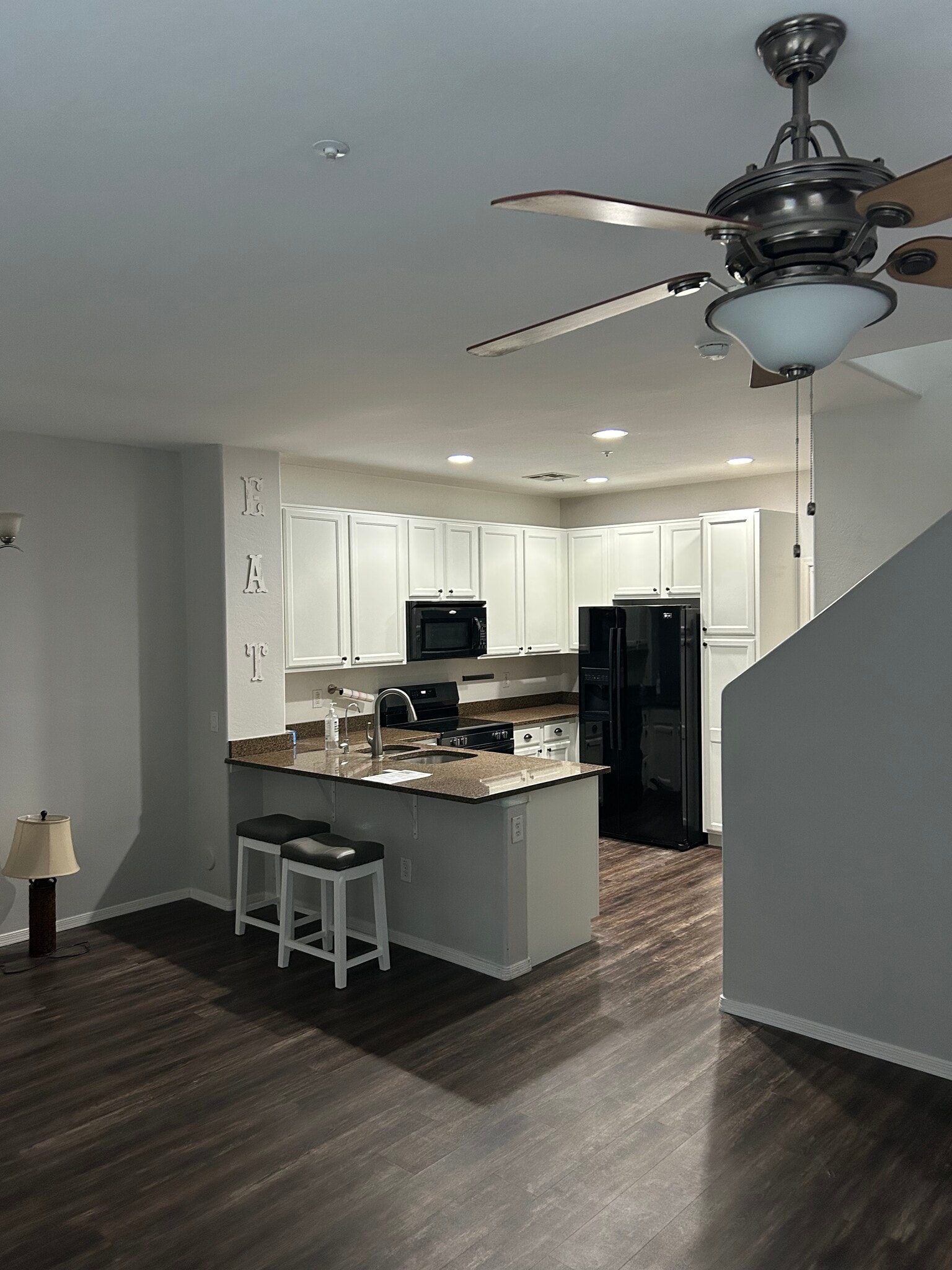 Building Photo - 3621 E Leslie Dr