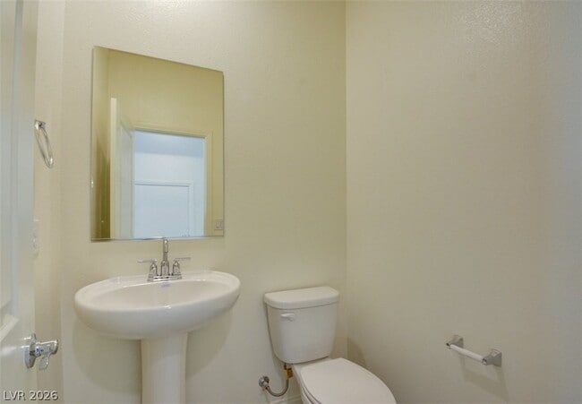 Building Photo - 7906 W Agate Ave