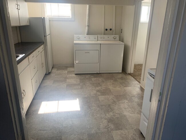 Building Photo - 1316 16th St