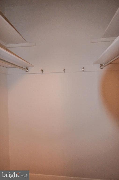 Building Photo - 3001 Veazey Terrace NW