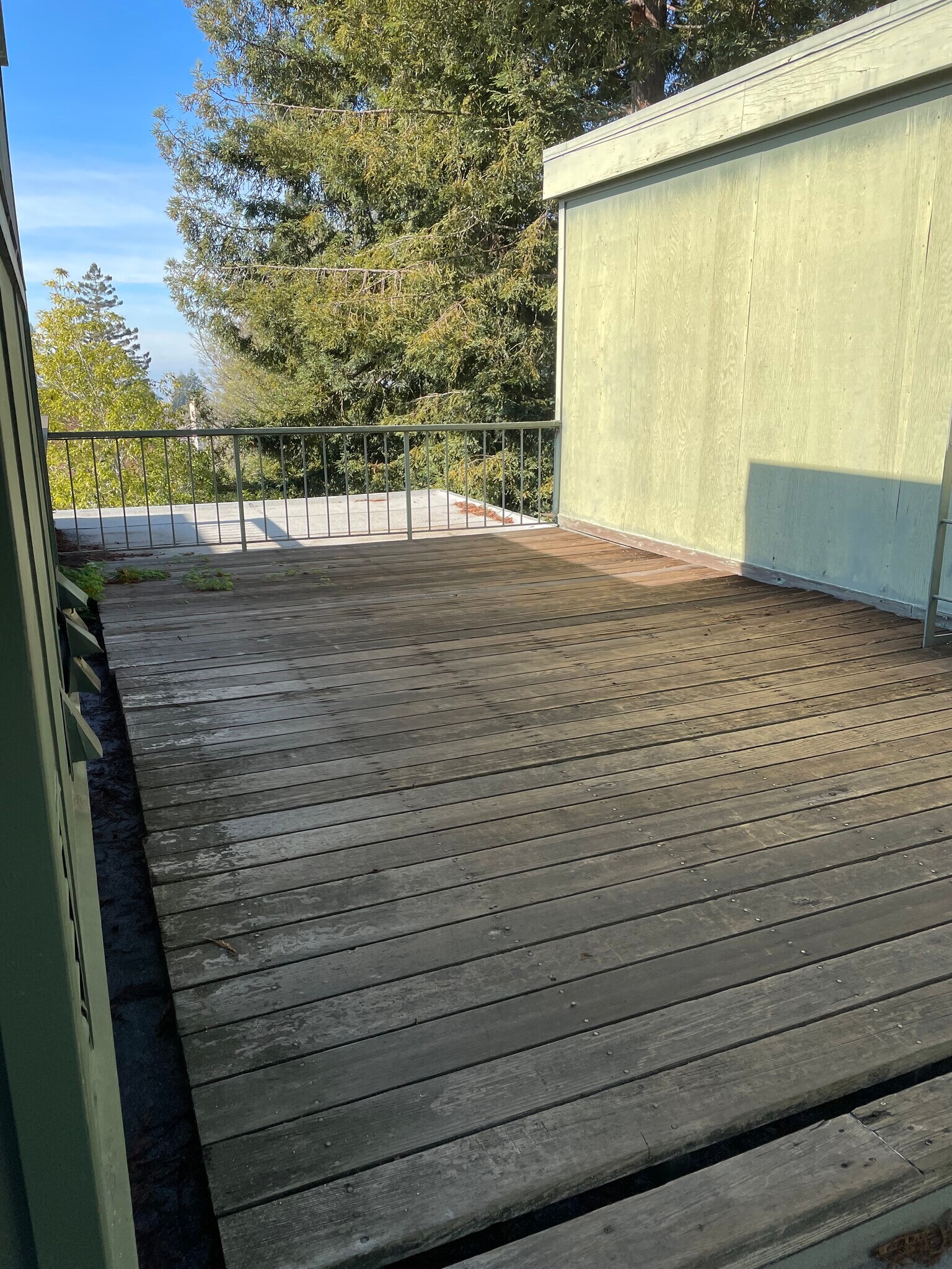 Building Photo - 2710 Le Conte Ave