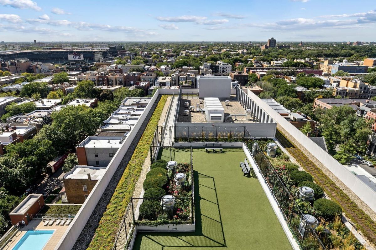 Building Photo - 3740 N Halsted St