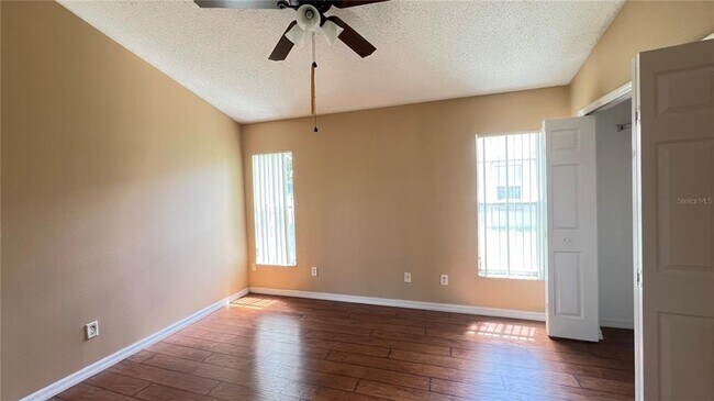 Building Photo - 3024 Samosa Hill Cir