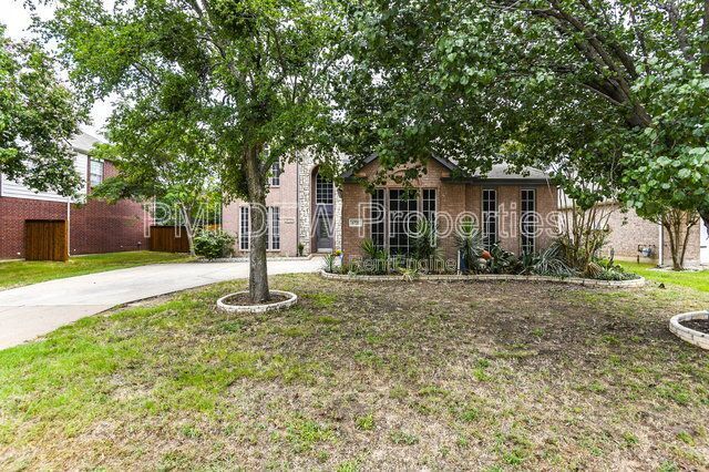 Building Photo - 6721 Hayling Way