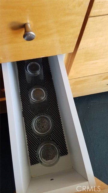 Building Photo - 274 Diamond St