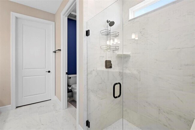 Building Photo - 10215 Pk Ests Ave