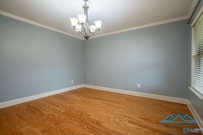 Building Photo - 4620 Carrington Blvd SE