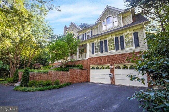 Building Photo - 9110 Sterling Montague Dr