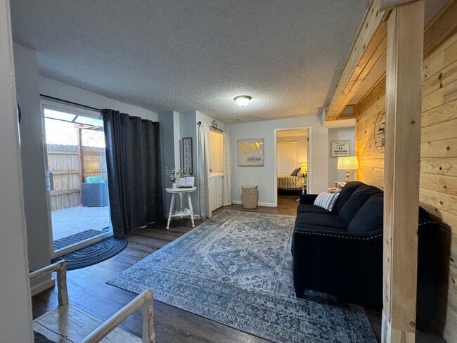 Building Photo - 7650 Conifer Dr