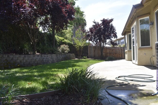 Building Photo - 2312 Petruchio Way