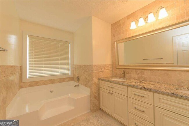 Building Photo - 2275 Eagle Pointe Ct NW