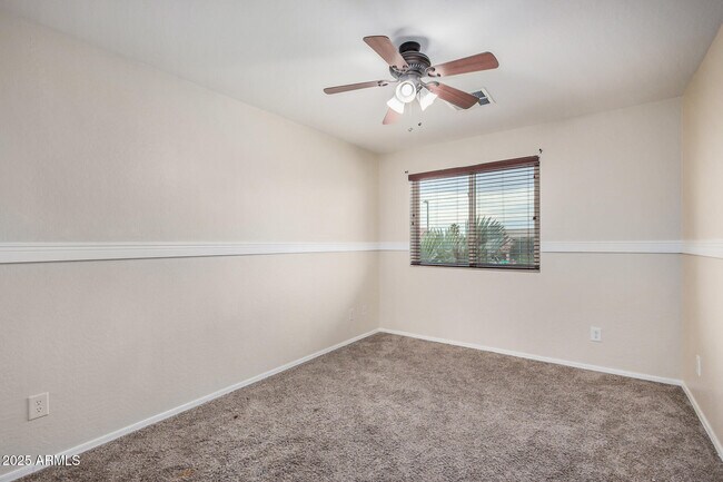Building Photo - 305 S 165th Dr