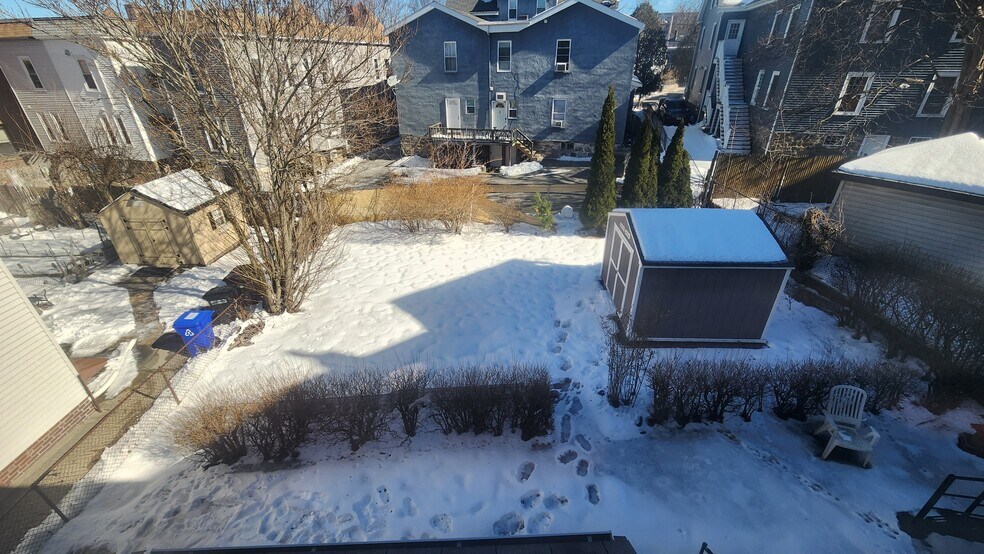 Building Photo - 14 Islington St