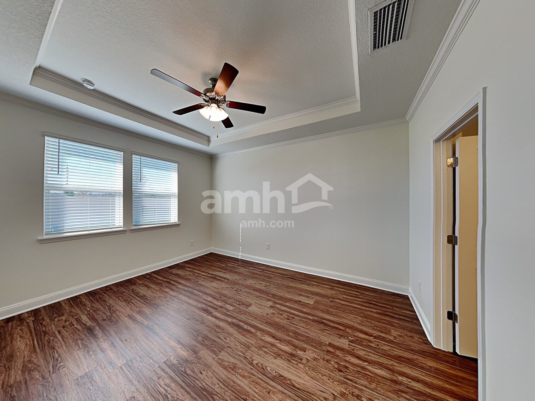 Building Photo - 117 Banyan Frst Dr