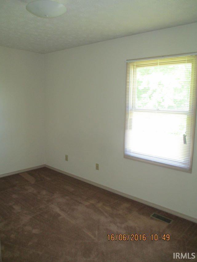 Building Photo - 1302 S Hickory Grove Ln