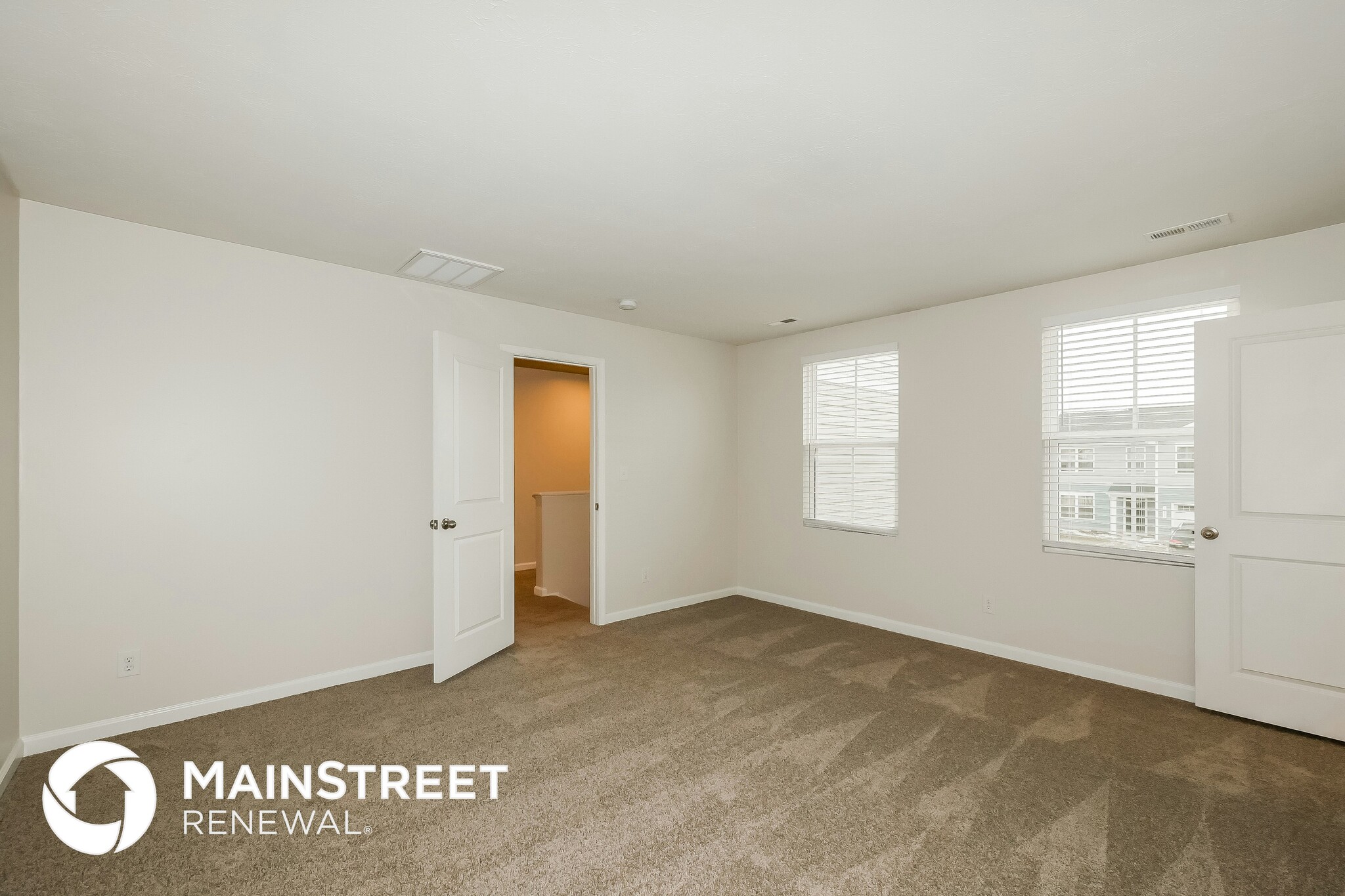 Building Photo - 13875 N Mardenis Dr W