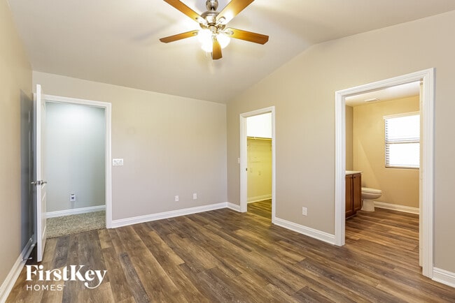 Building Photo - 6753 Crystal Run Ln
