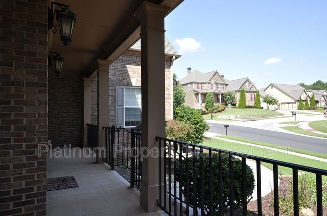 Building Photo - 917 Wallace Falls Dr