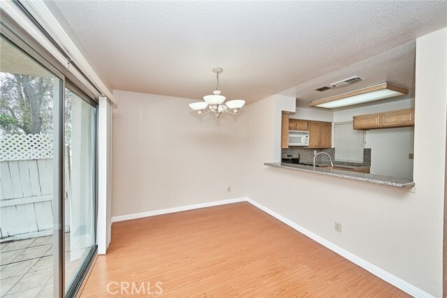 Building Photo - 2690 Vista Monte Cir