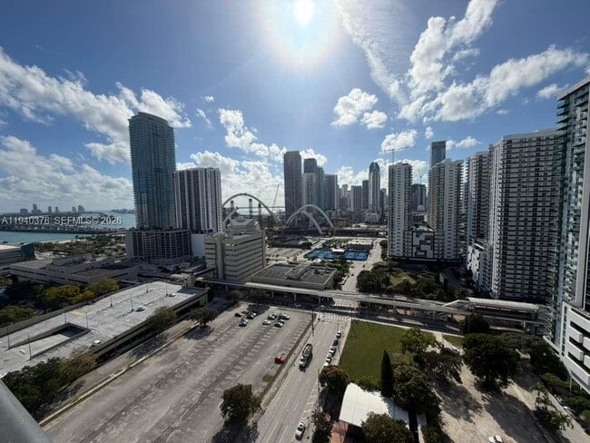 Building Photo - 1600 NE 1st Ave