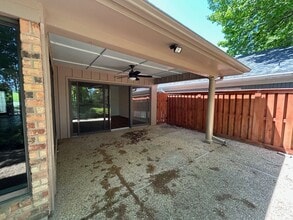 Building Photo - Beautiful Windmill Hills Home