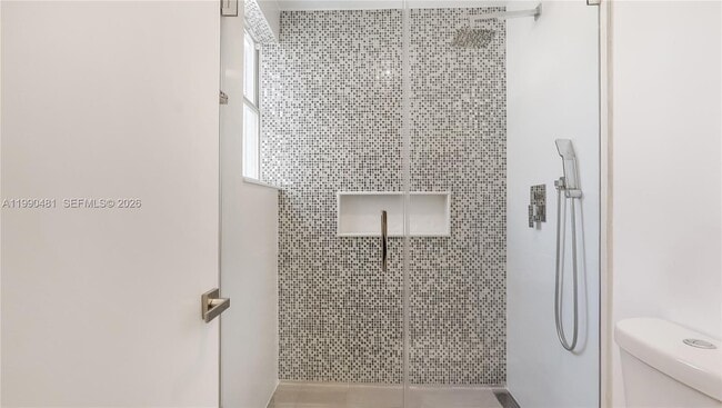 Building Photo - 876 Garnet Cir