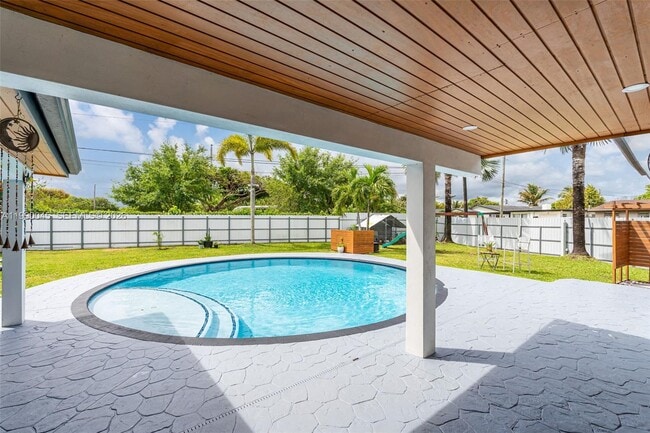 Building Photo - 11220 SW 181st Terrace