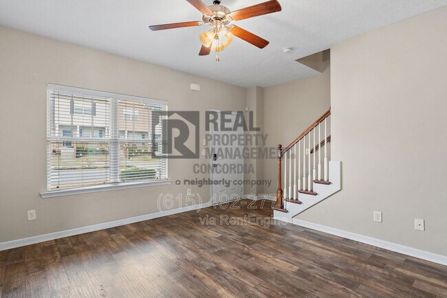 Building Photo - 1702 Sprucedale Dr
