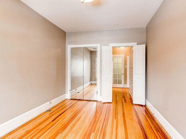 Building Photo - Charming Cheesman Park Duplex | 2 Bed / 2 Bath | Large Yard + Deck