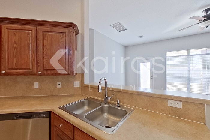 Building Photo - 704 SW 161st St