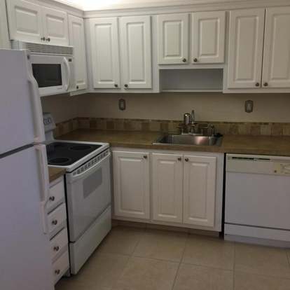 Building Photo - 347 Normandy Ln