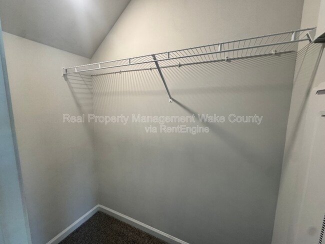 Building Photo - 2727 Chert Ln