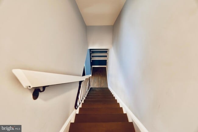 Building Photo - 4393 Pembrook Village Dr