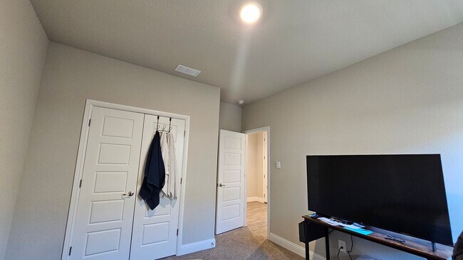 Building Photo - New Home For Rent!