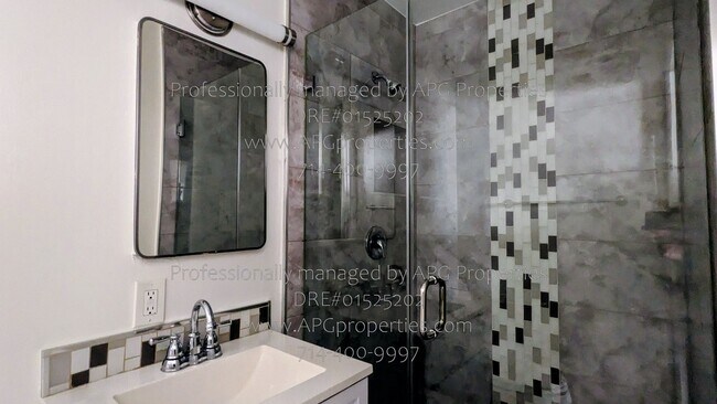 Building Photo - 13392 Dawn Ave