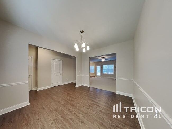Building Photo - 268 Moonstone Ct