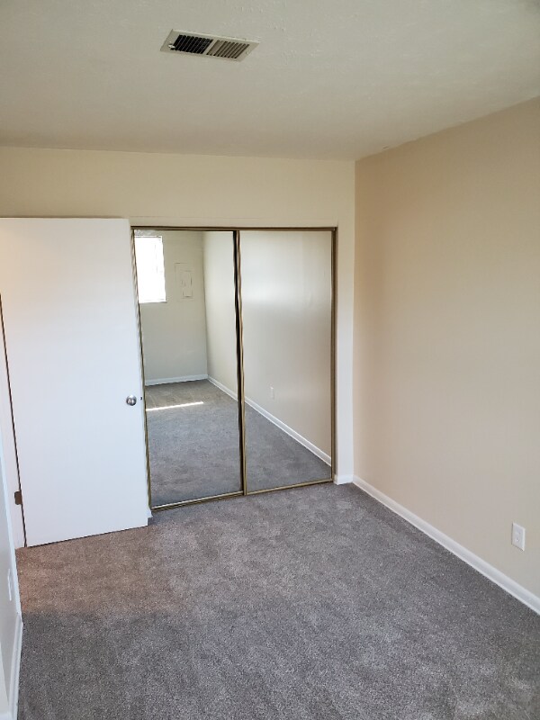 Building Photo - 2838 Joyce Ave