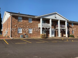 Building Photo - 5680 Kenwood Dr