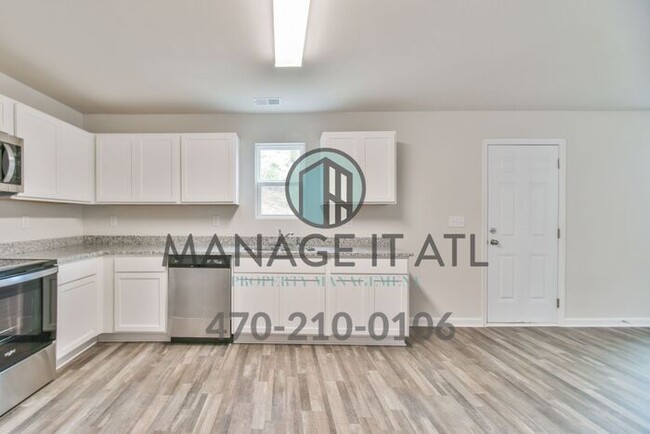 Building Photo - Beautiful 5 Bedroom House in Jefferson!