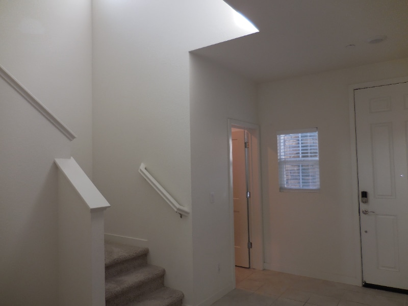 Building Photo - 1095 Purdue Ct