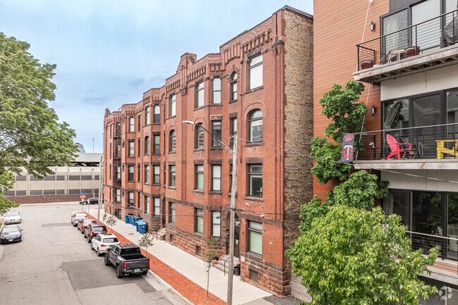 Building Photo - Bowler Lofts