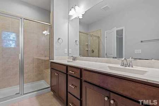 Building Photo - 2230 Chattering Lory Ln