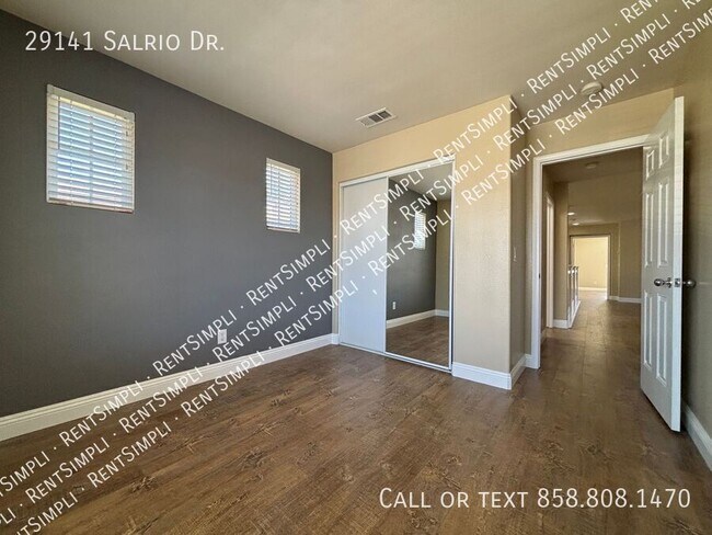Building Photo - 29141 Salrio Dr