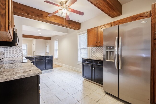 Building Photo - 1874 Blossom Rd