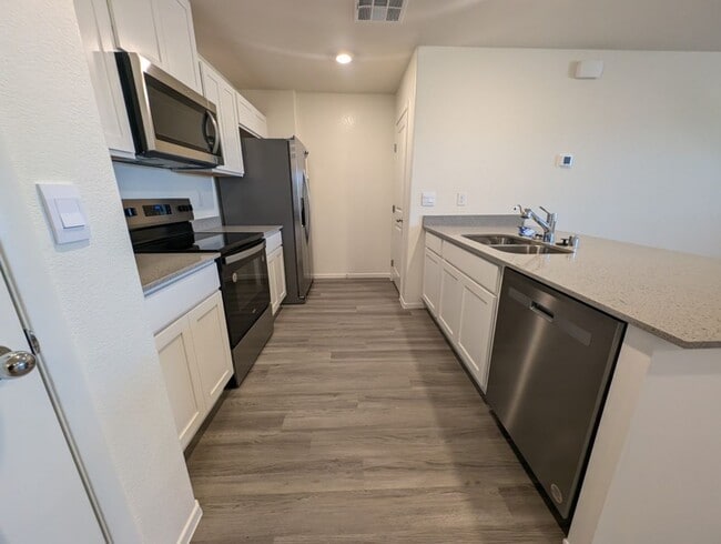 Building Photo - 9407 Verdon Mesa St