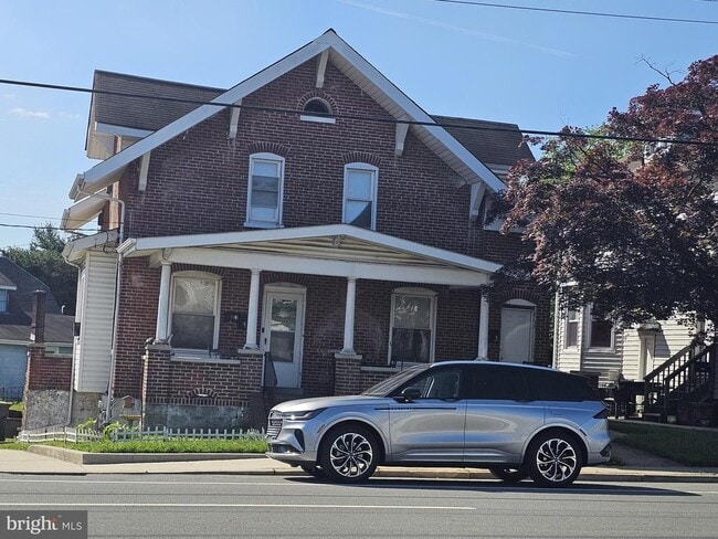 Building Photo - 100 S Maryland Ave